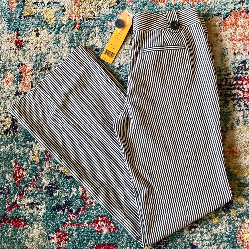 NWT Tory Burch Patsy Pant size 10 Navy Seersucker